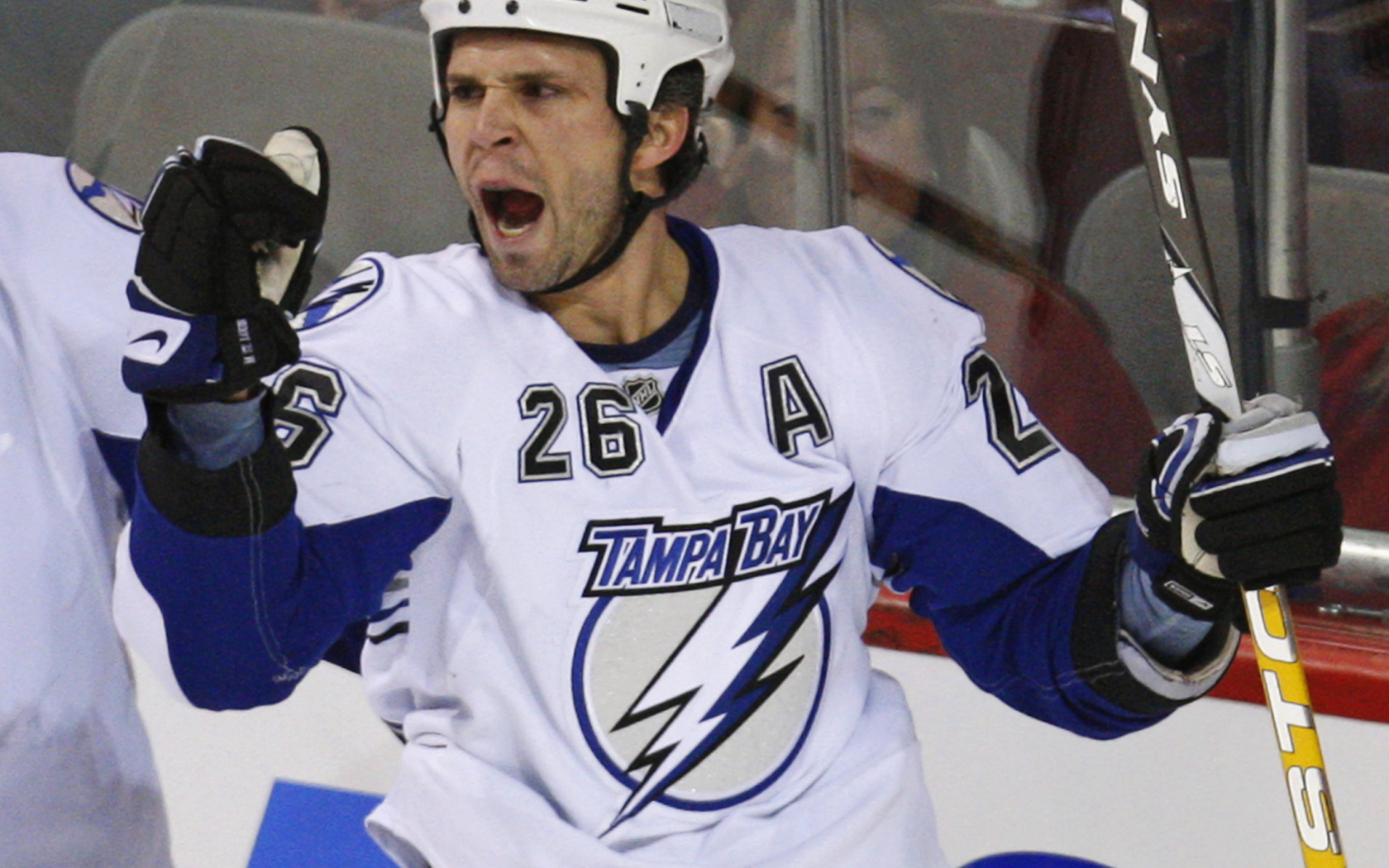 Мартин Сент-Луис на льду