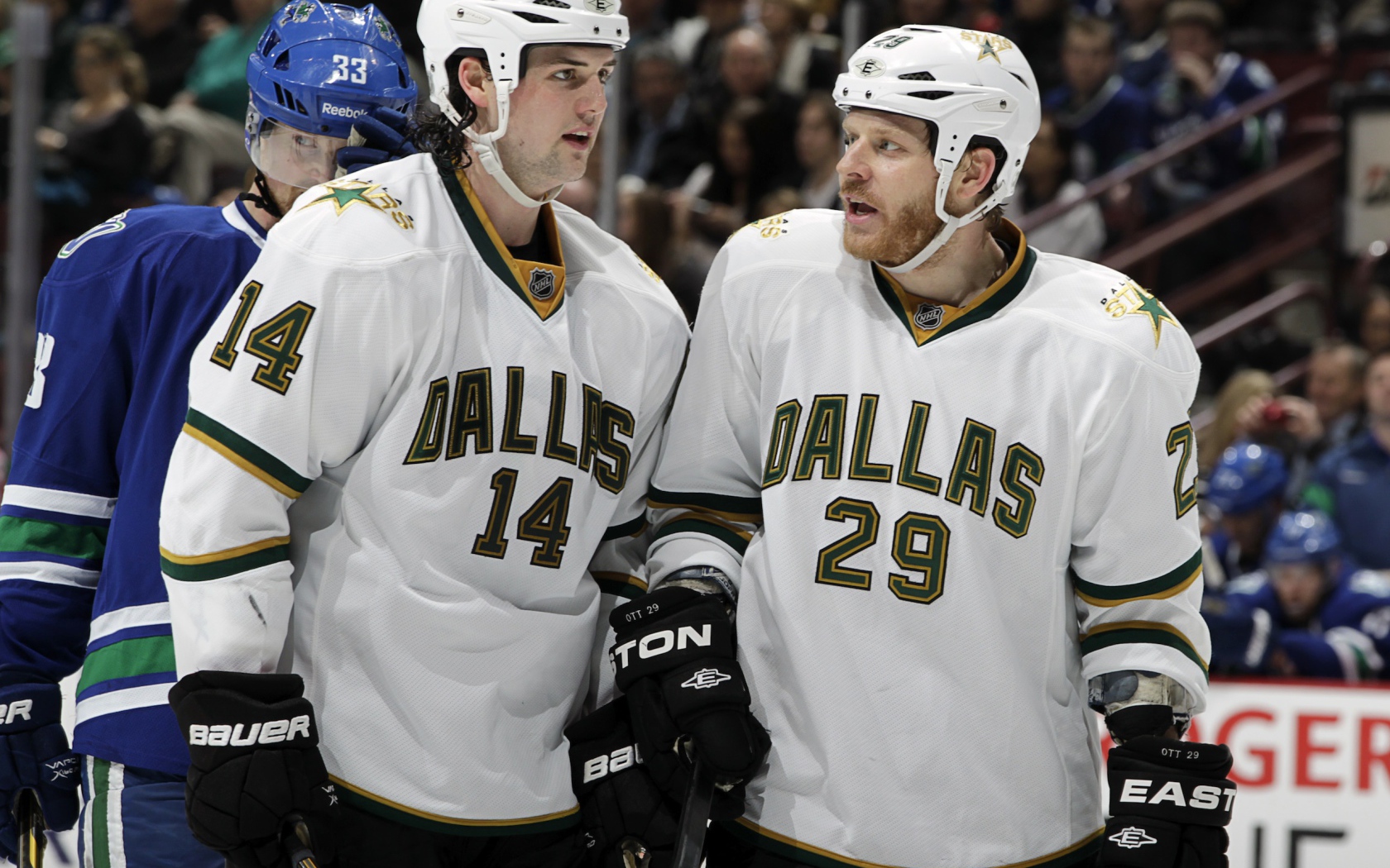 Популярный Хоккеист Джейми Бенн