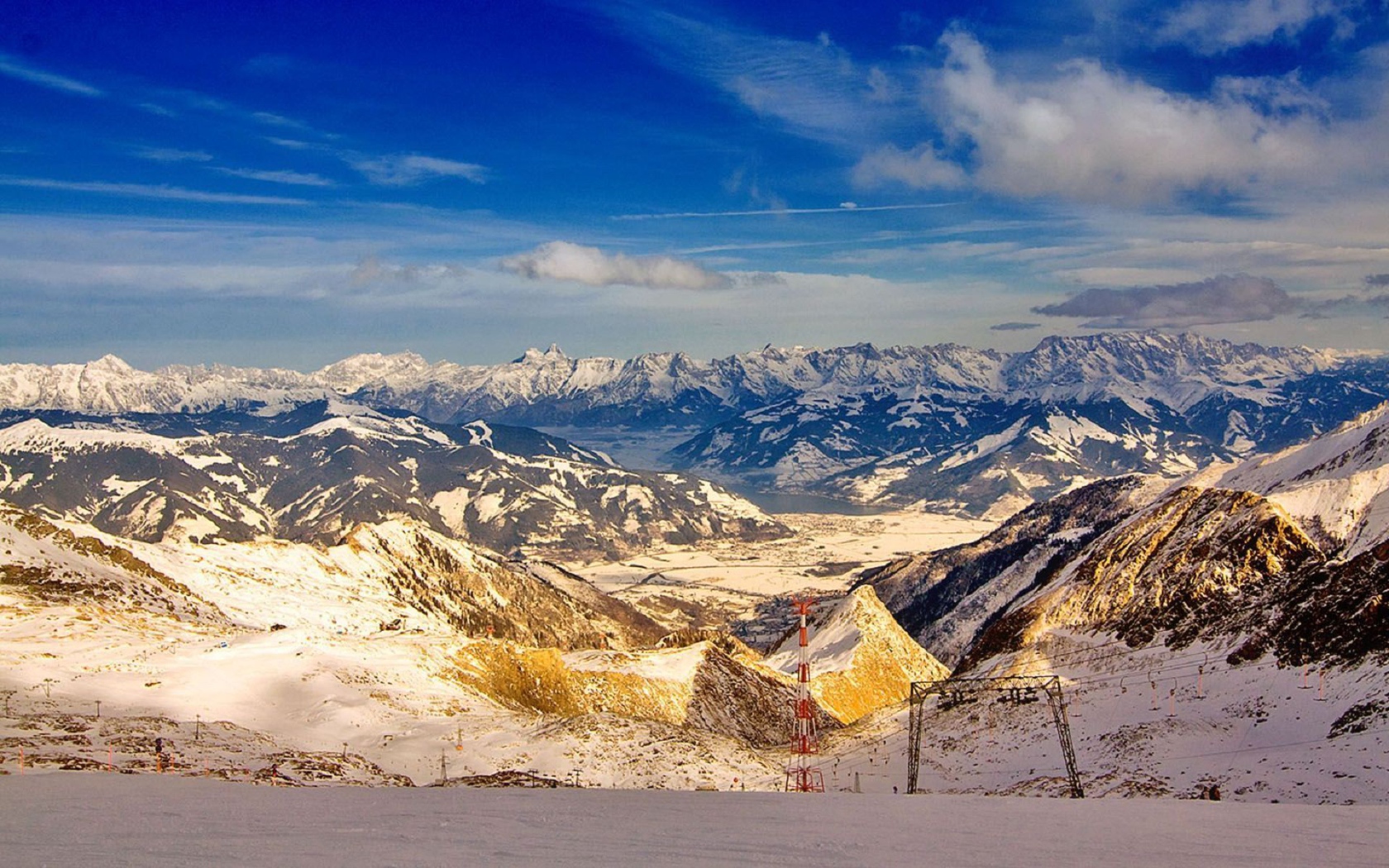 Альпы на курорте Цель-ам-Зее, Австрия