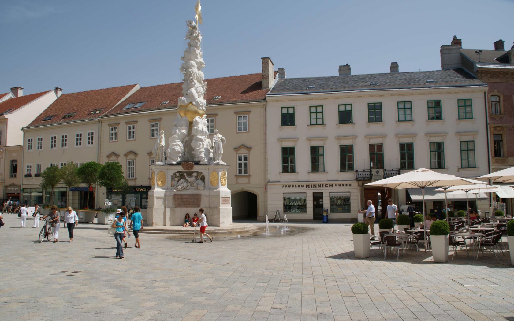 Скульптура на курорте Баден, Австрия