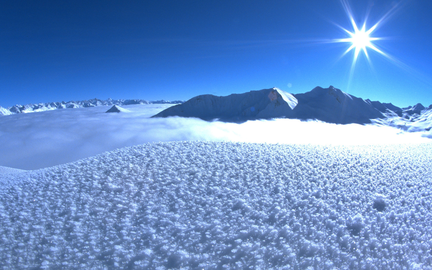 Снег на горнолыжном курорте Серфаус, Австрия