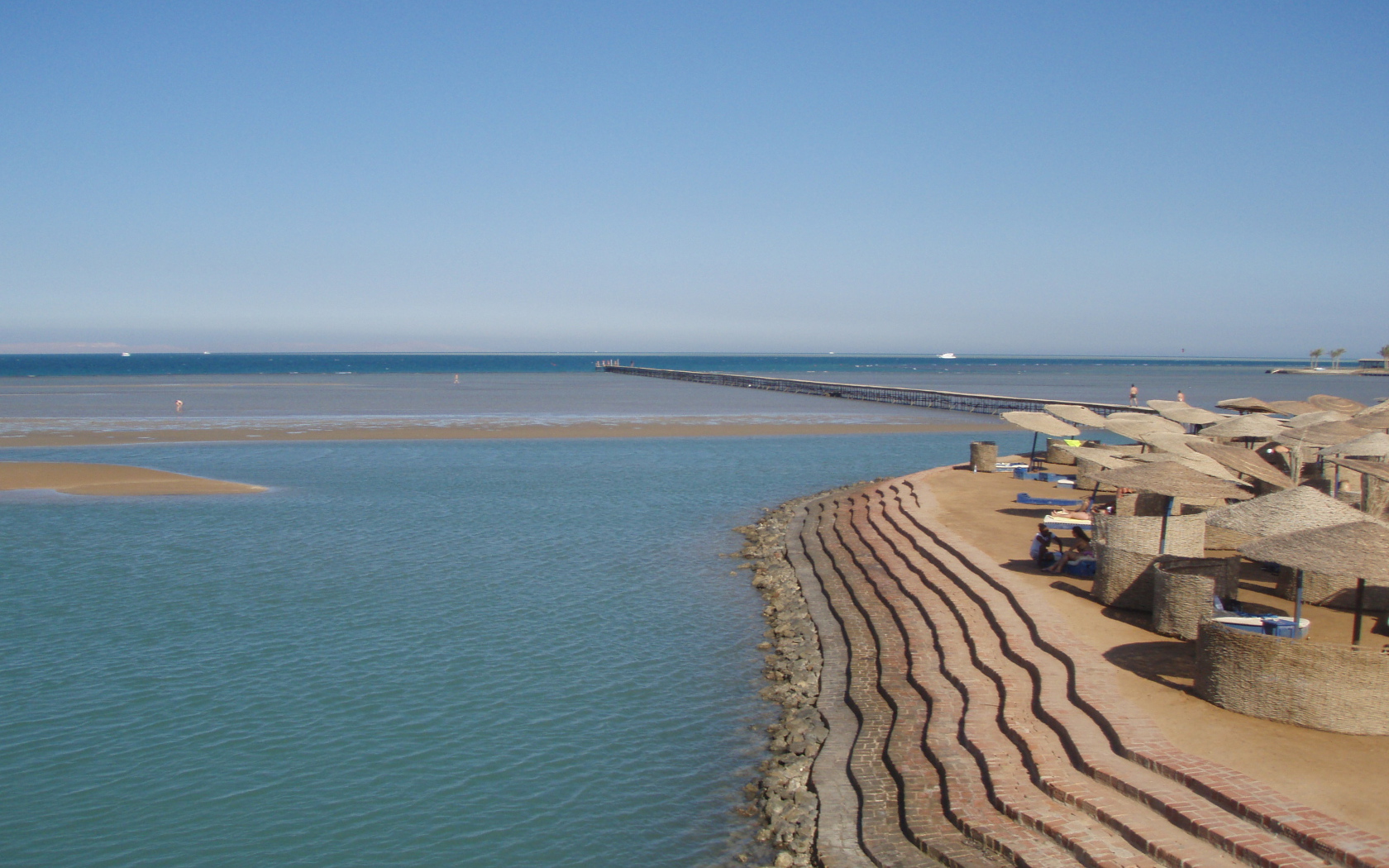 Набережная на курорте Эль Гуна, Египет