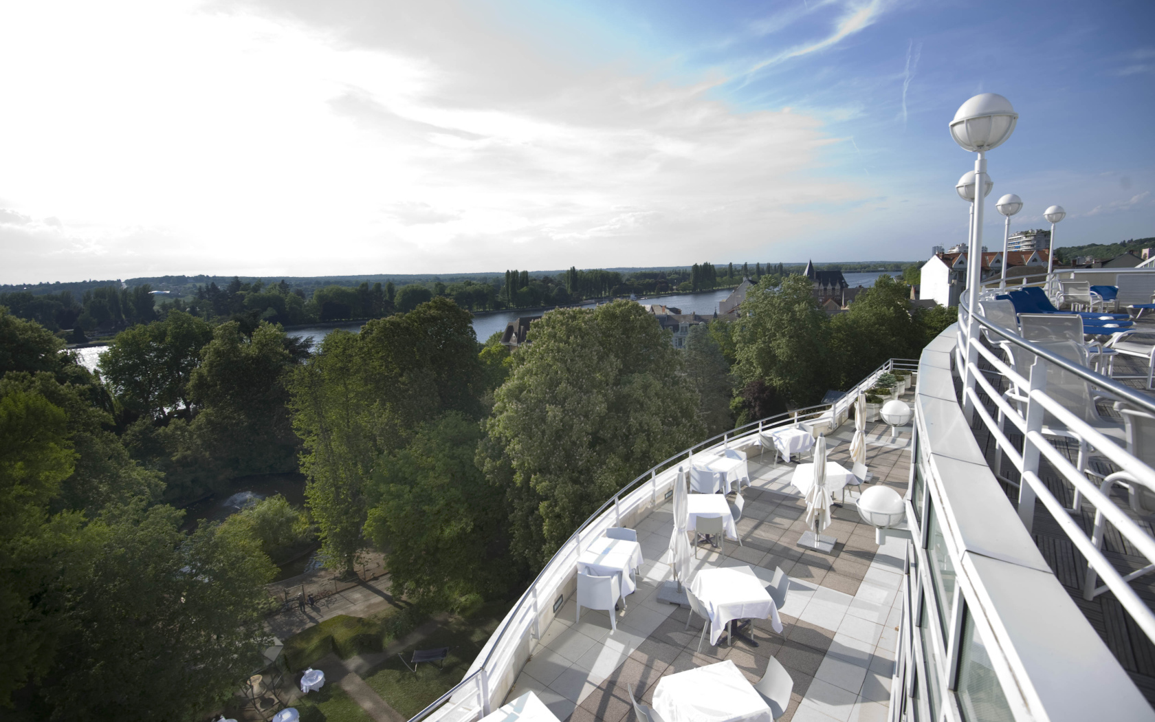 Ресторан в городе Виши, Франция