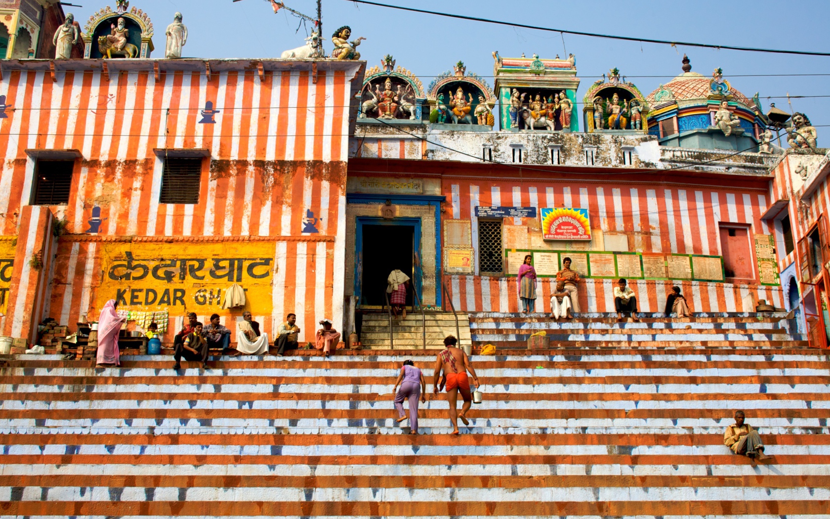 Красочные улицы в Варанаси