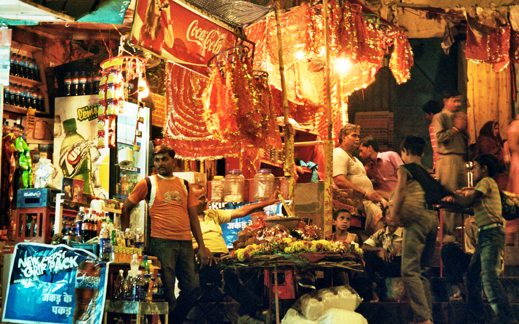 Ночной рынок в Варанаси