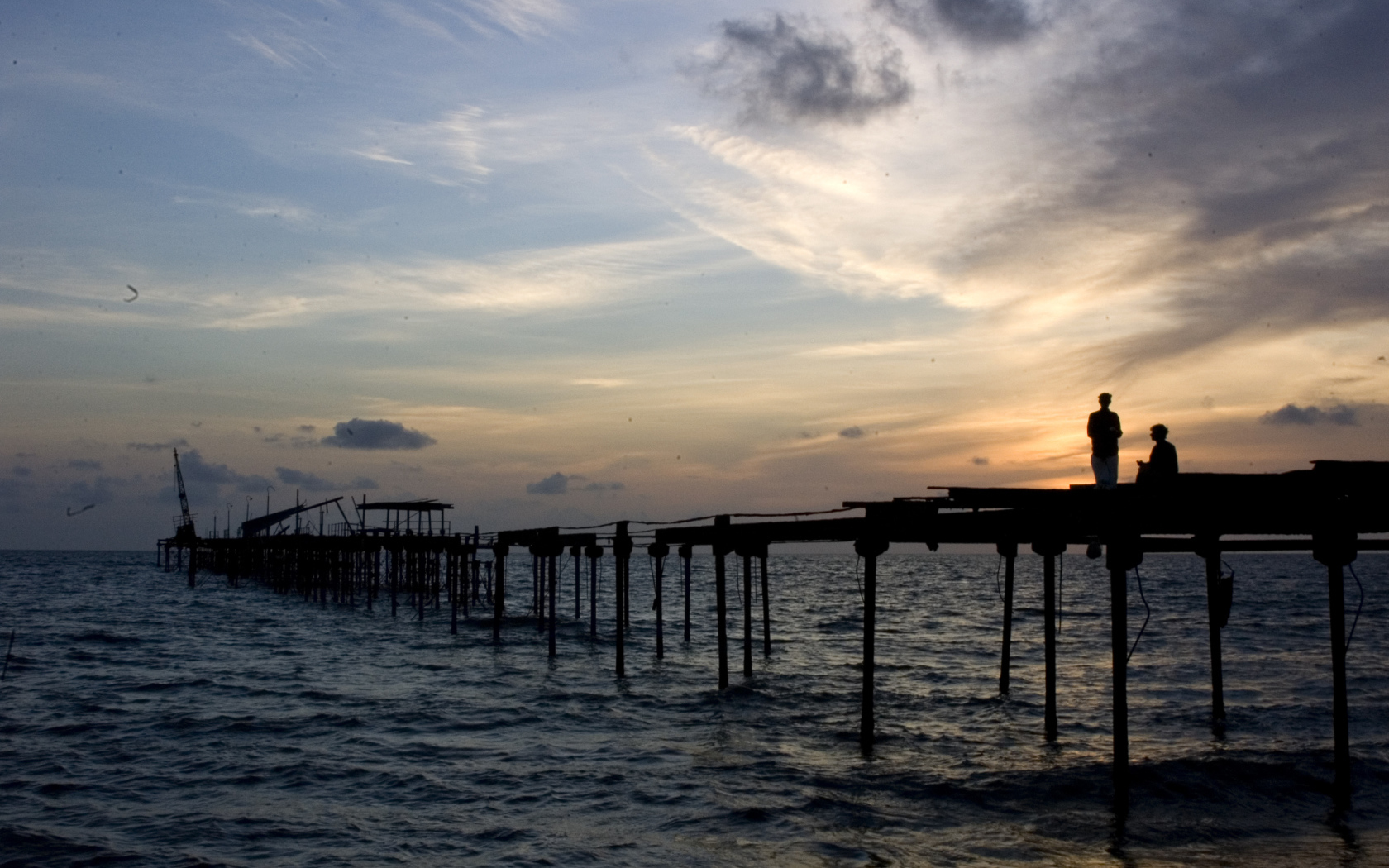 Отдых на пляже в Алапуже