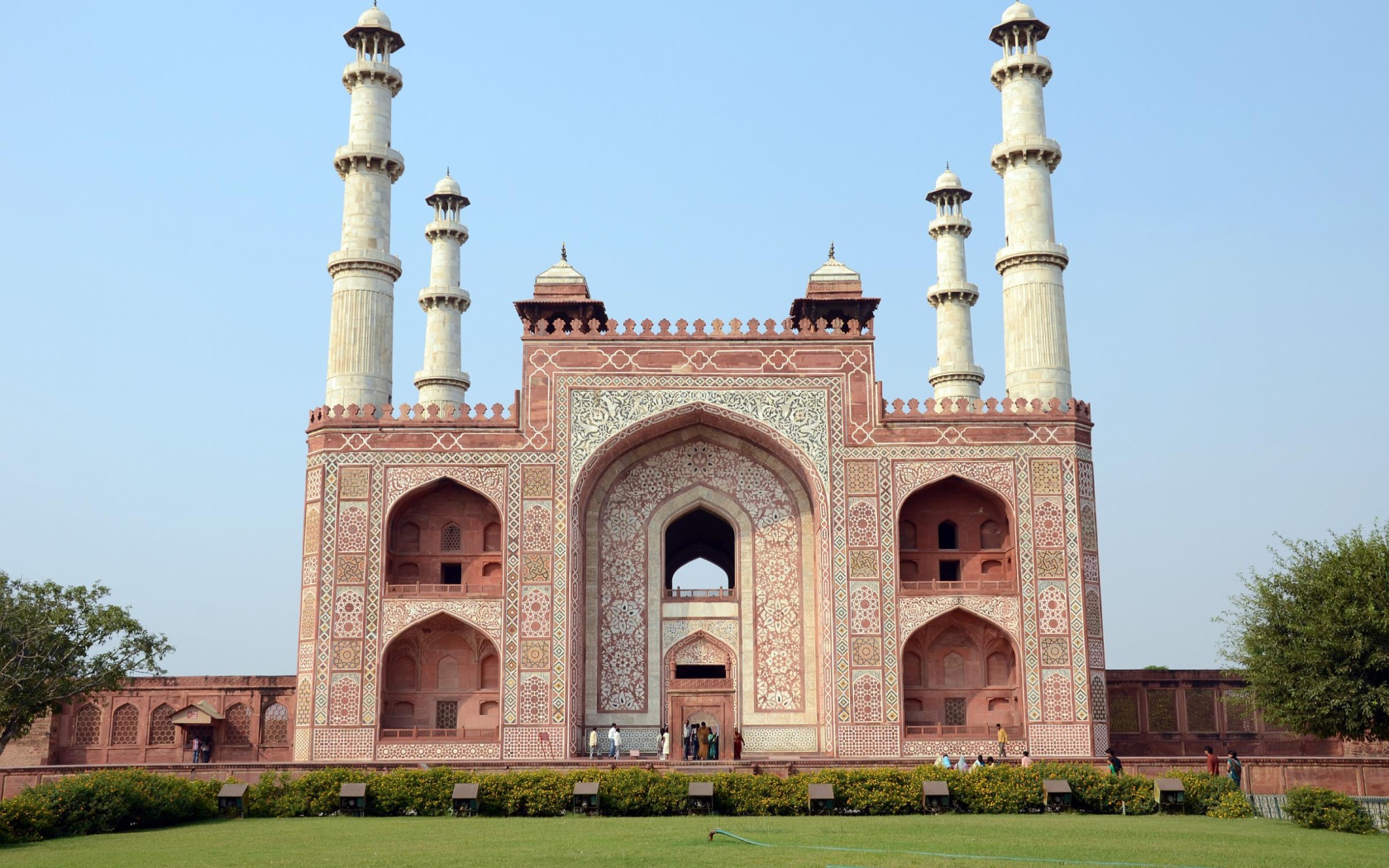 Гробница Акбара в Агре