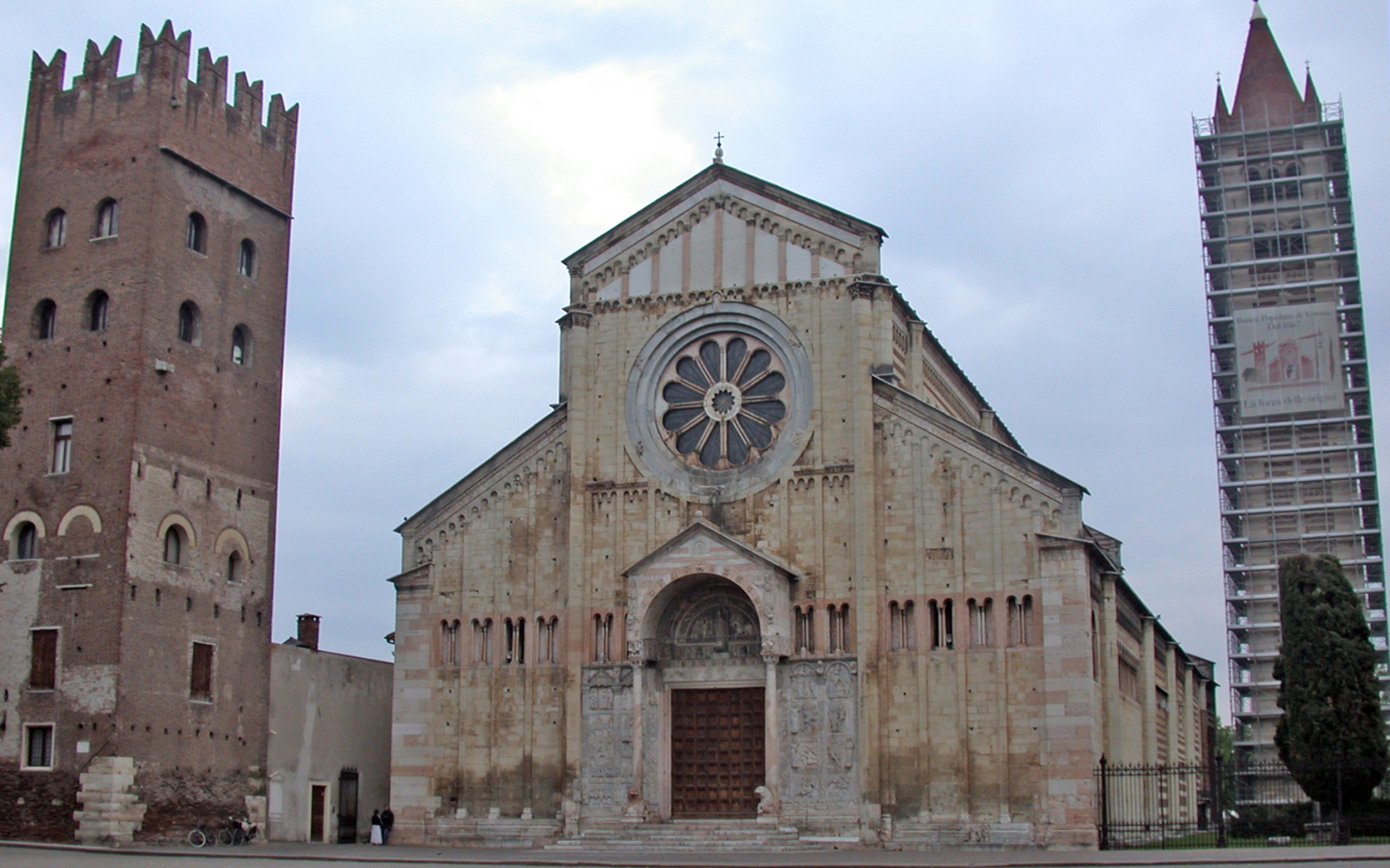 Собор в Вероне, Италия