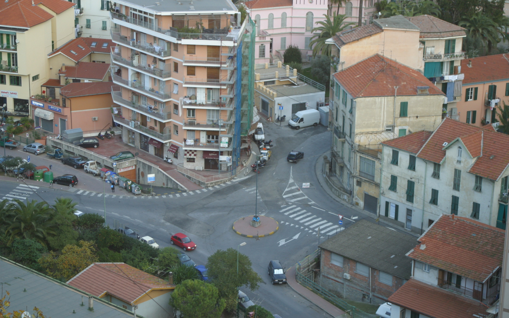 Городские улицы в Сан Ремо, Италия