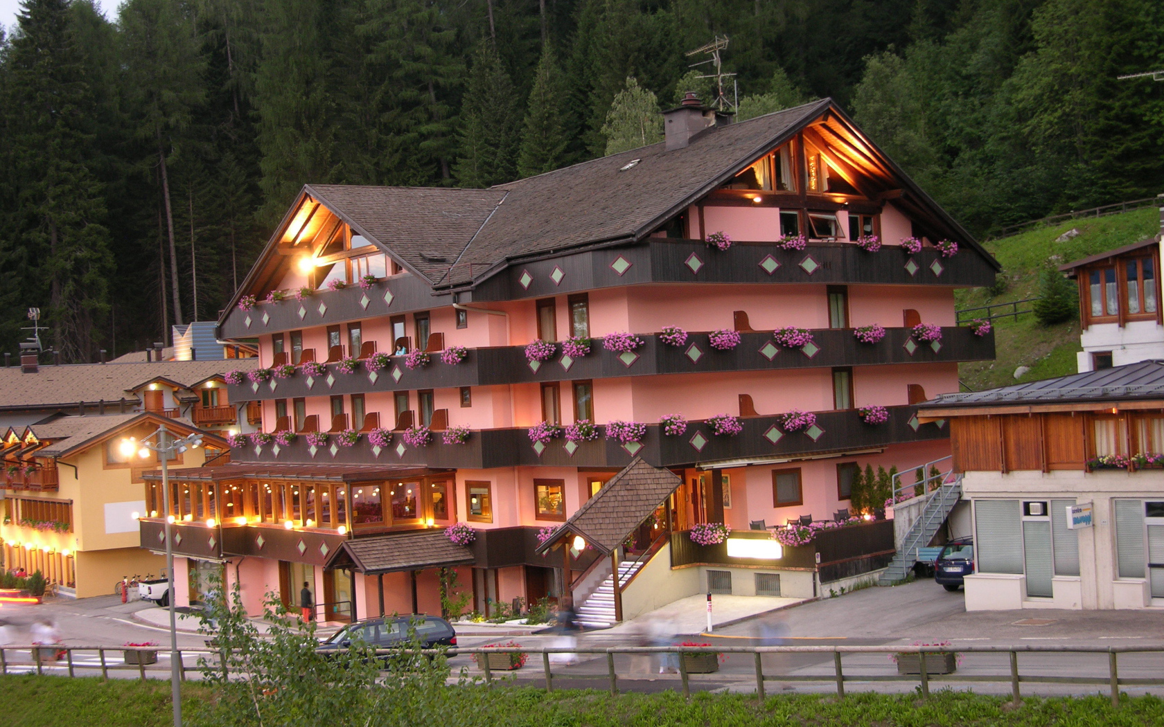 Гостиница на горнолыжном курорте Валь ди Соль, Италия