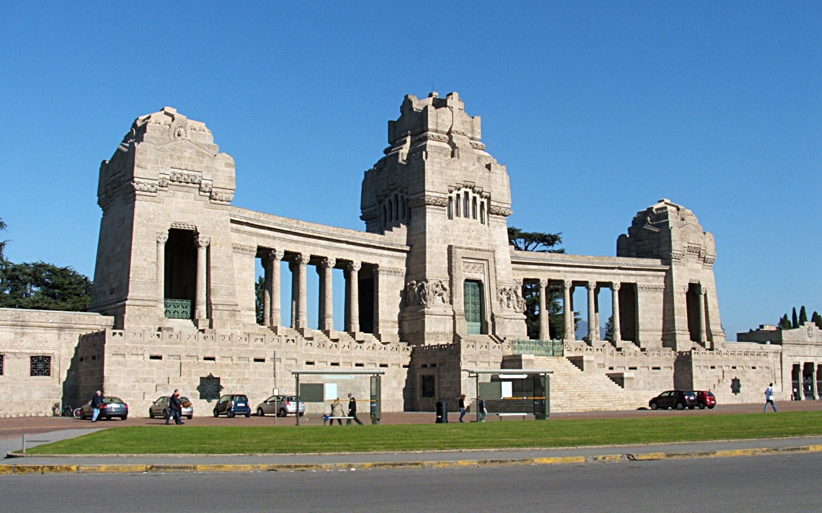 Памятник в Бергамо, Италия