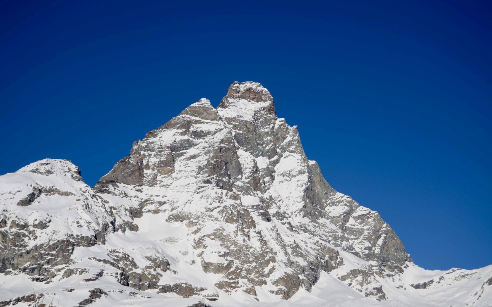 Гора на горнолыжном курорте Червиния, Италия