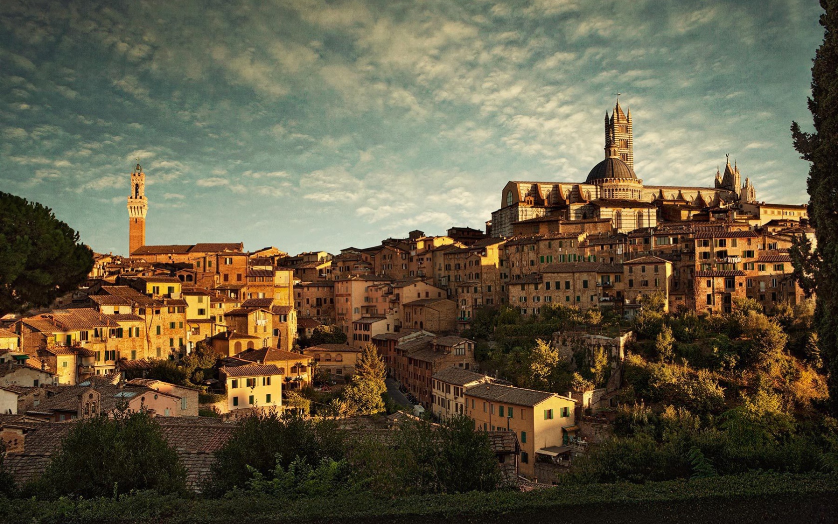 Панорама города в Сиене, Италия