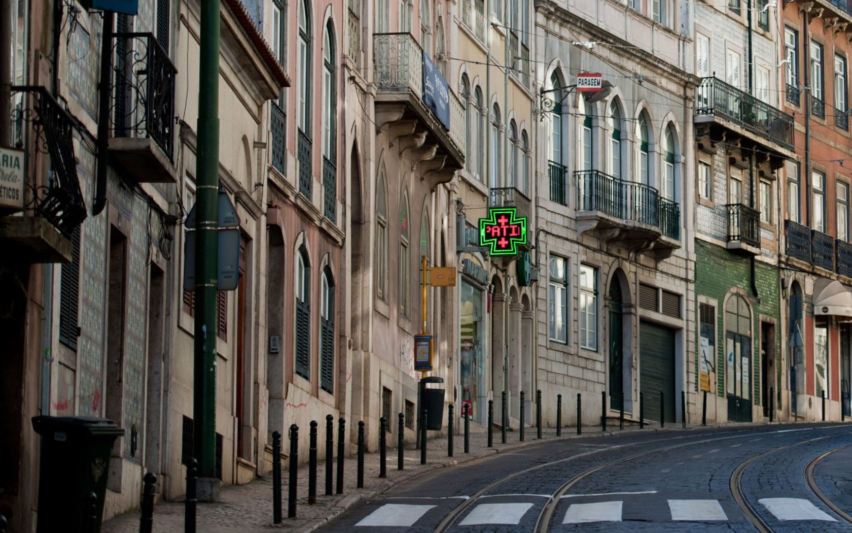 Улица в Лиссабоне