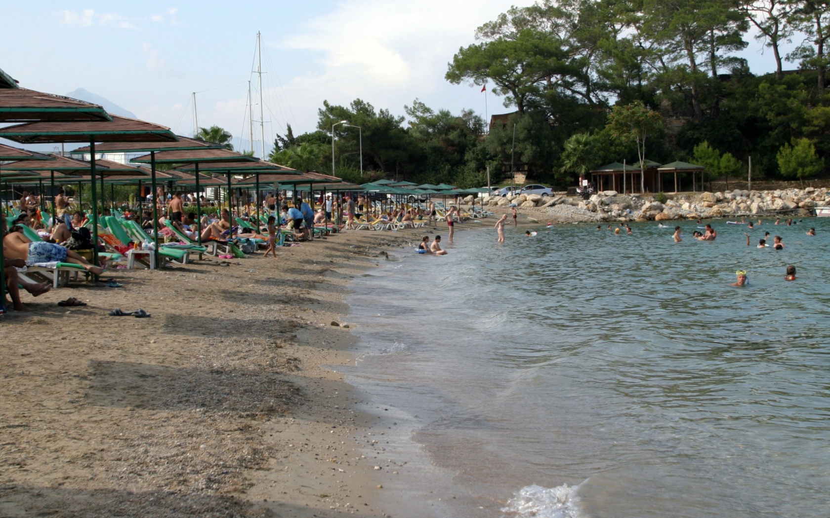 Пляж Лунный свет в Кемере, Турция