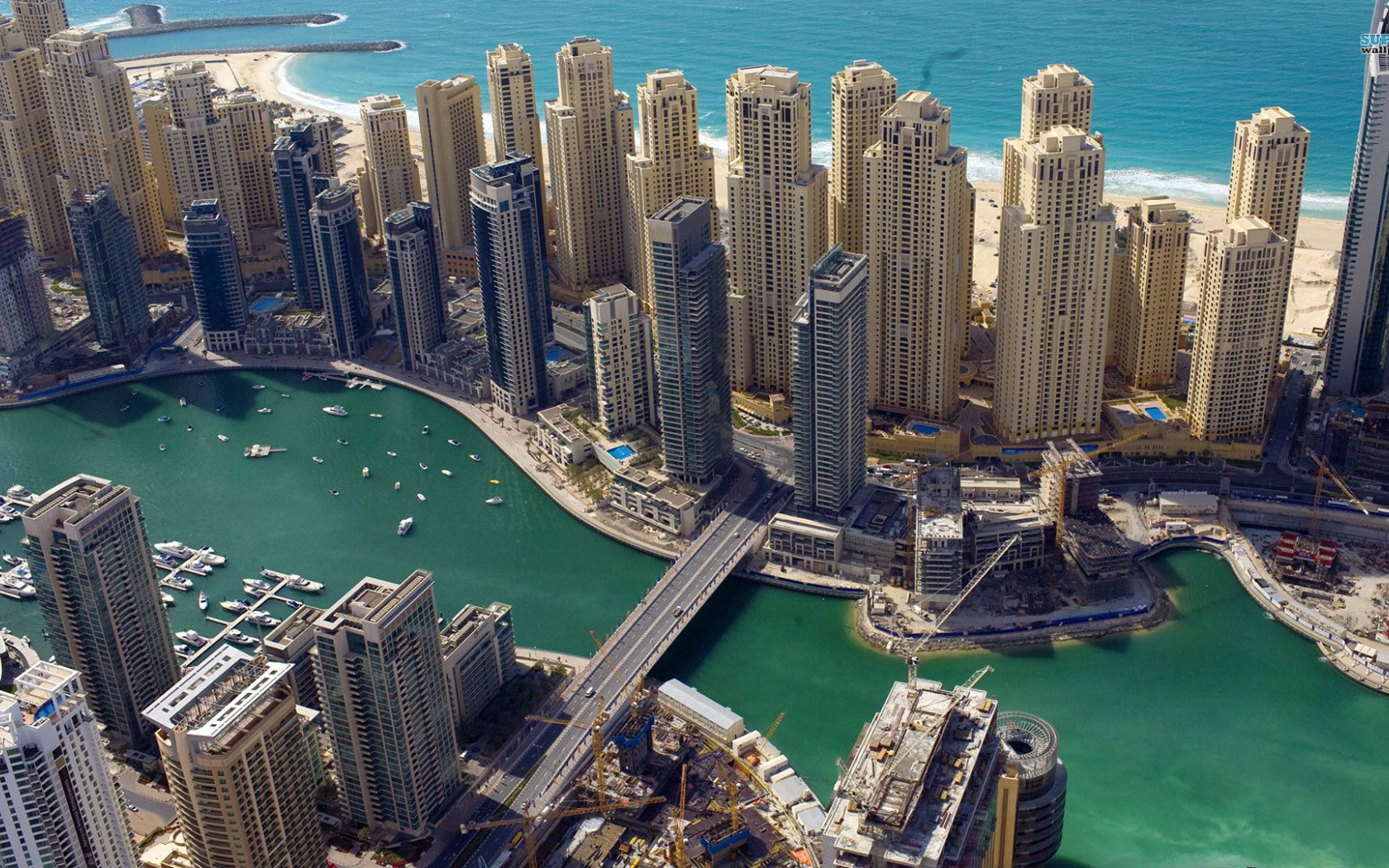 Высотные здания в Дубаи