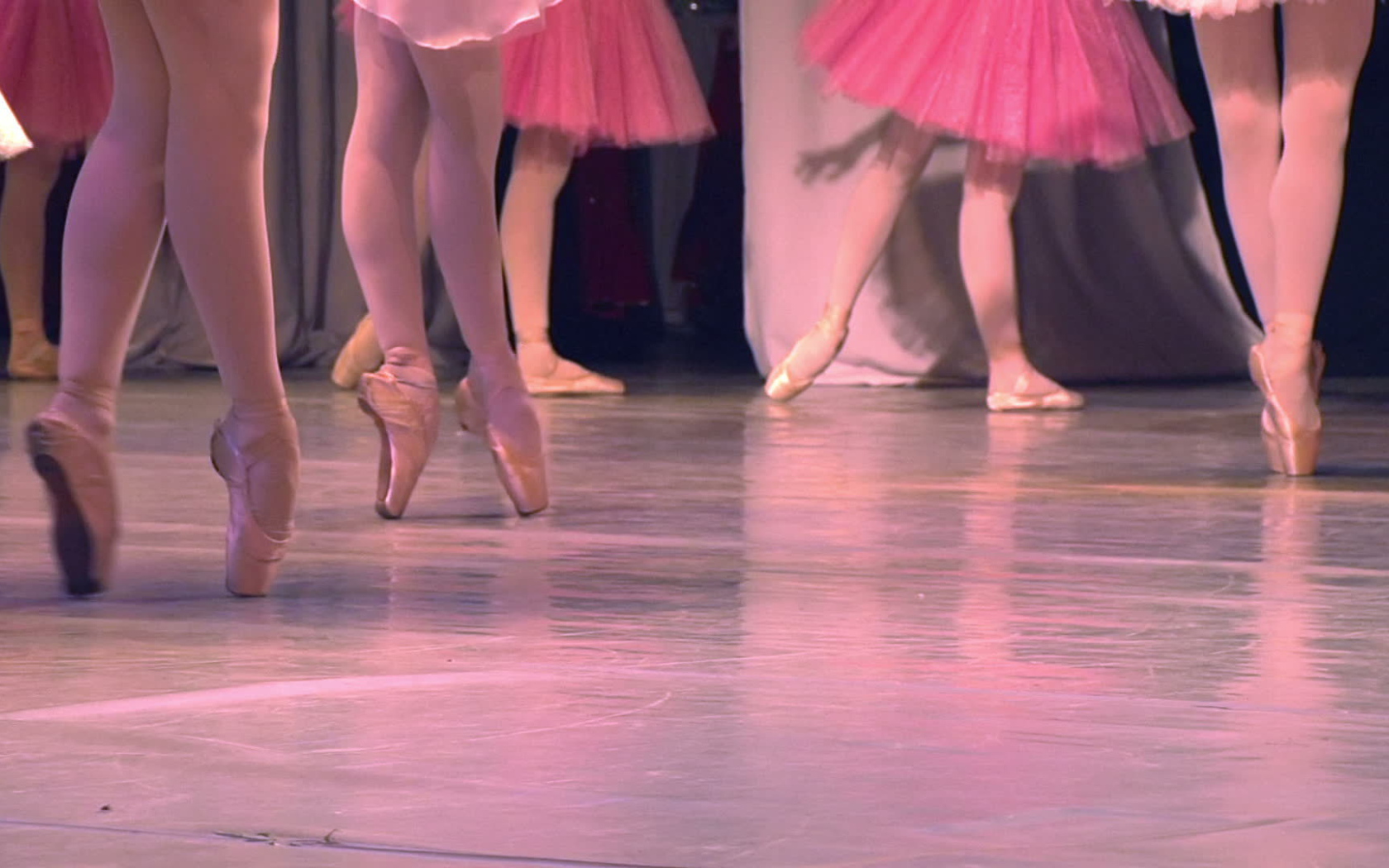 Ноги балерин