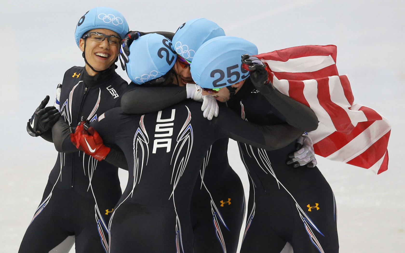 Джордан Мэлоун американский шорт-трекист серебряная медаль в Сочи 2014 год