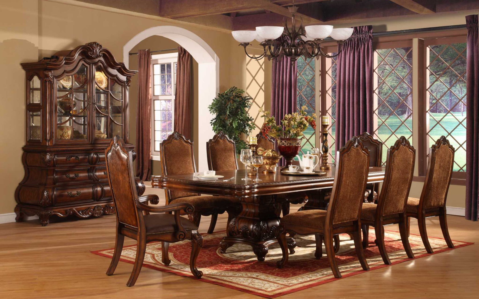 Роскошная мебель в столовой