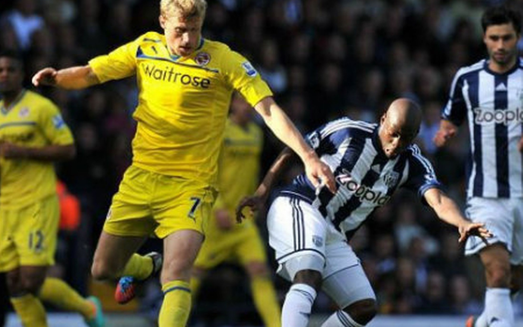 Павел Погребняк игрок сборной России на поле