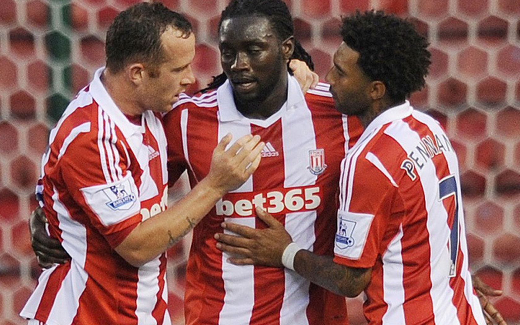 Популярный Футбольный клуб Англии Сток Сити