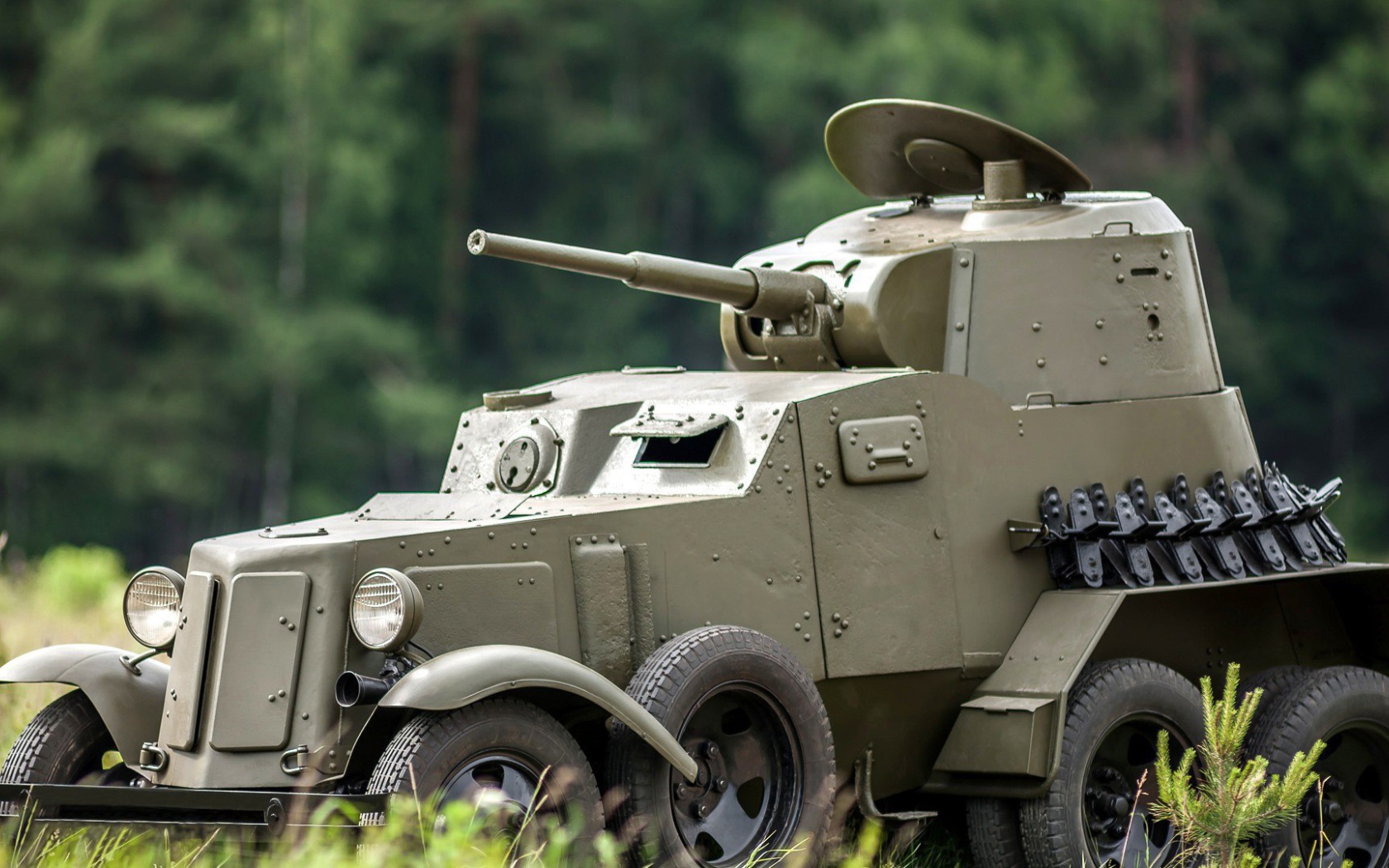 БА-10 — советский бронеавтомобиль 1930-х годов