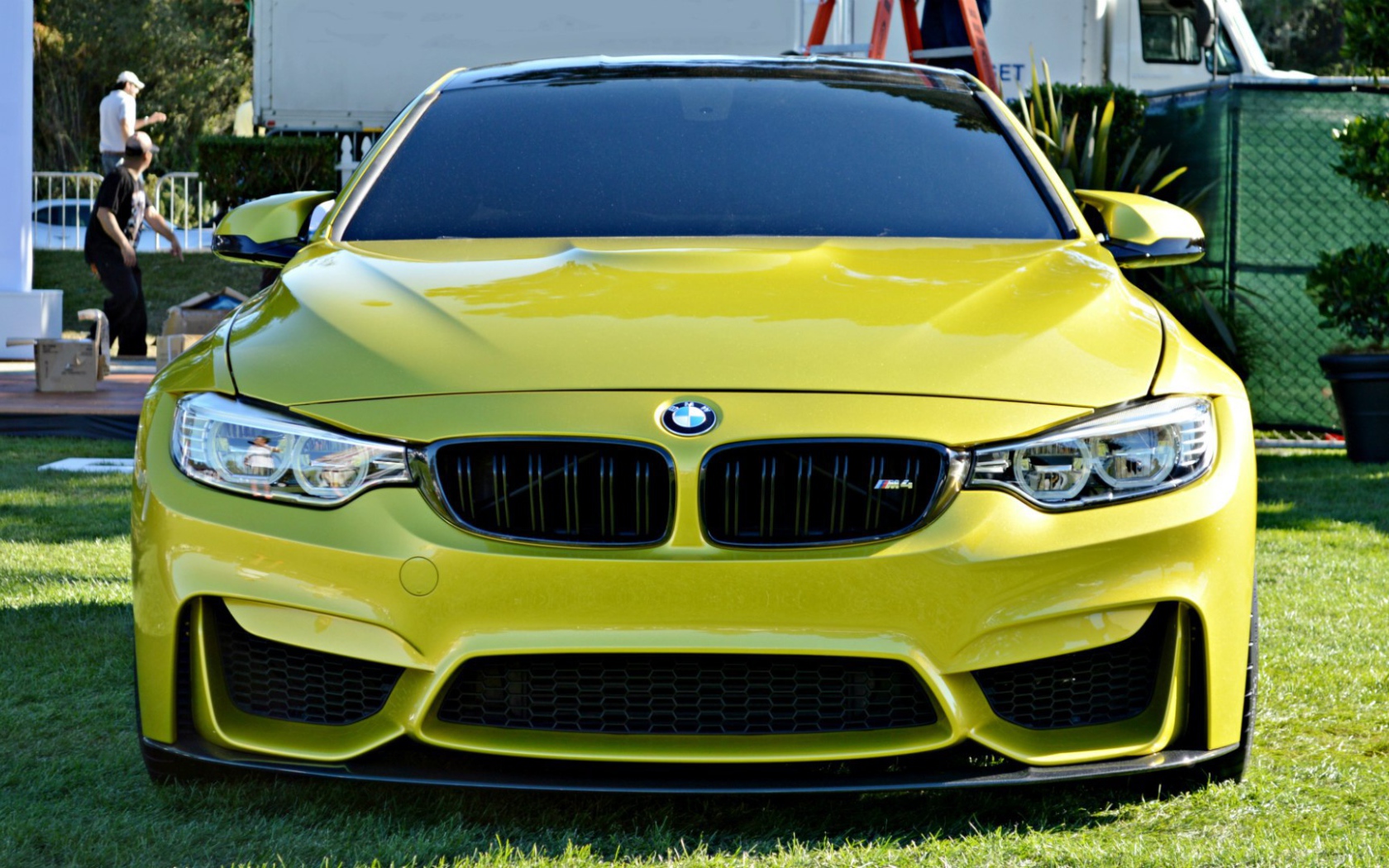 Yellow car BMW M4
