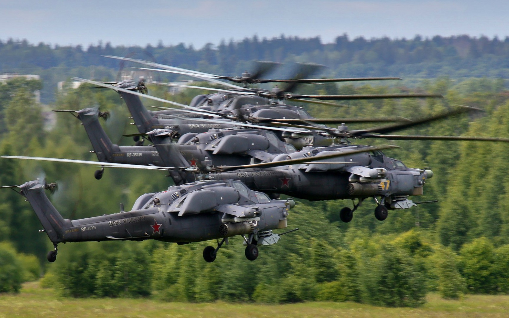 Звено вертолетов МИ-28