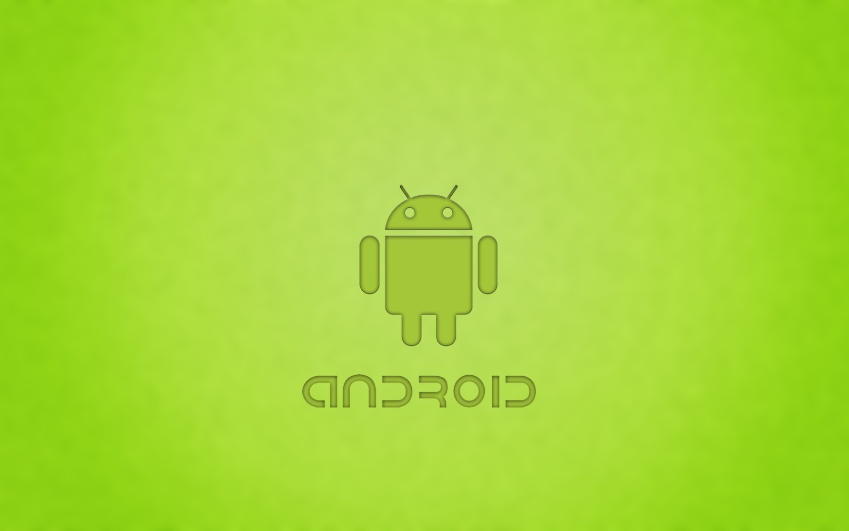 Фигурка Андроид, зеленый фон