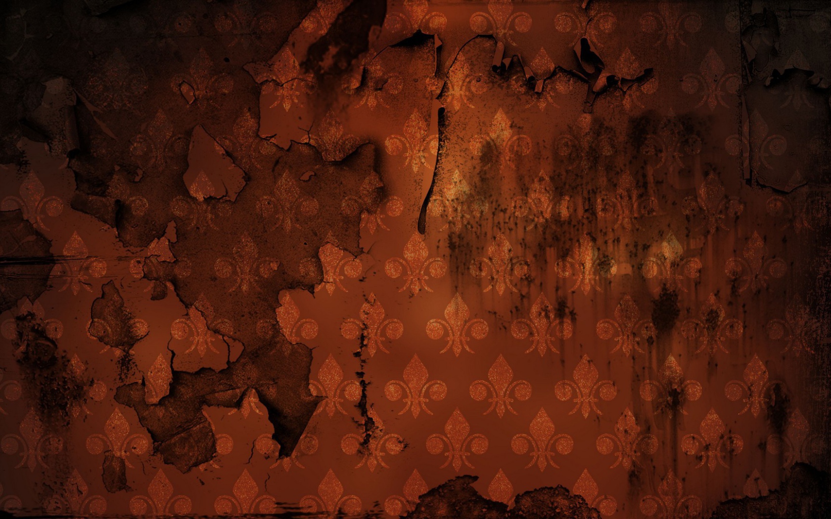 Обгоревшие коричневые обои