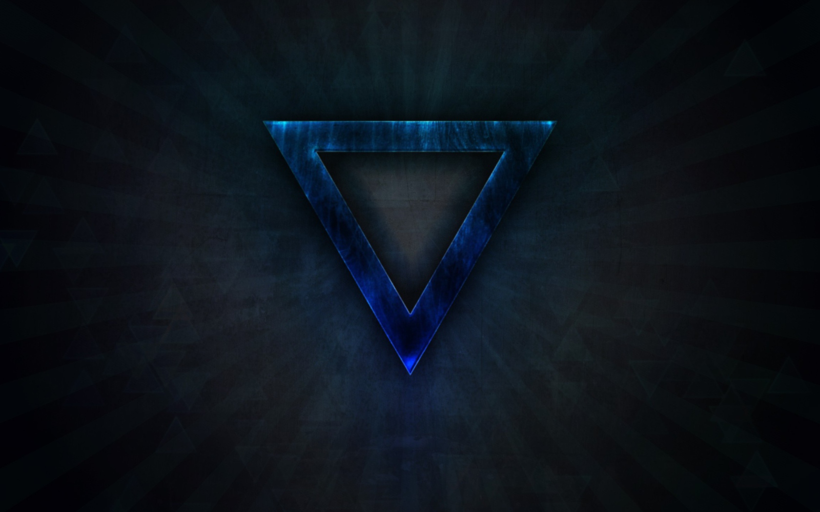 Синий треугольник на черном фоне