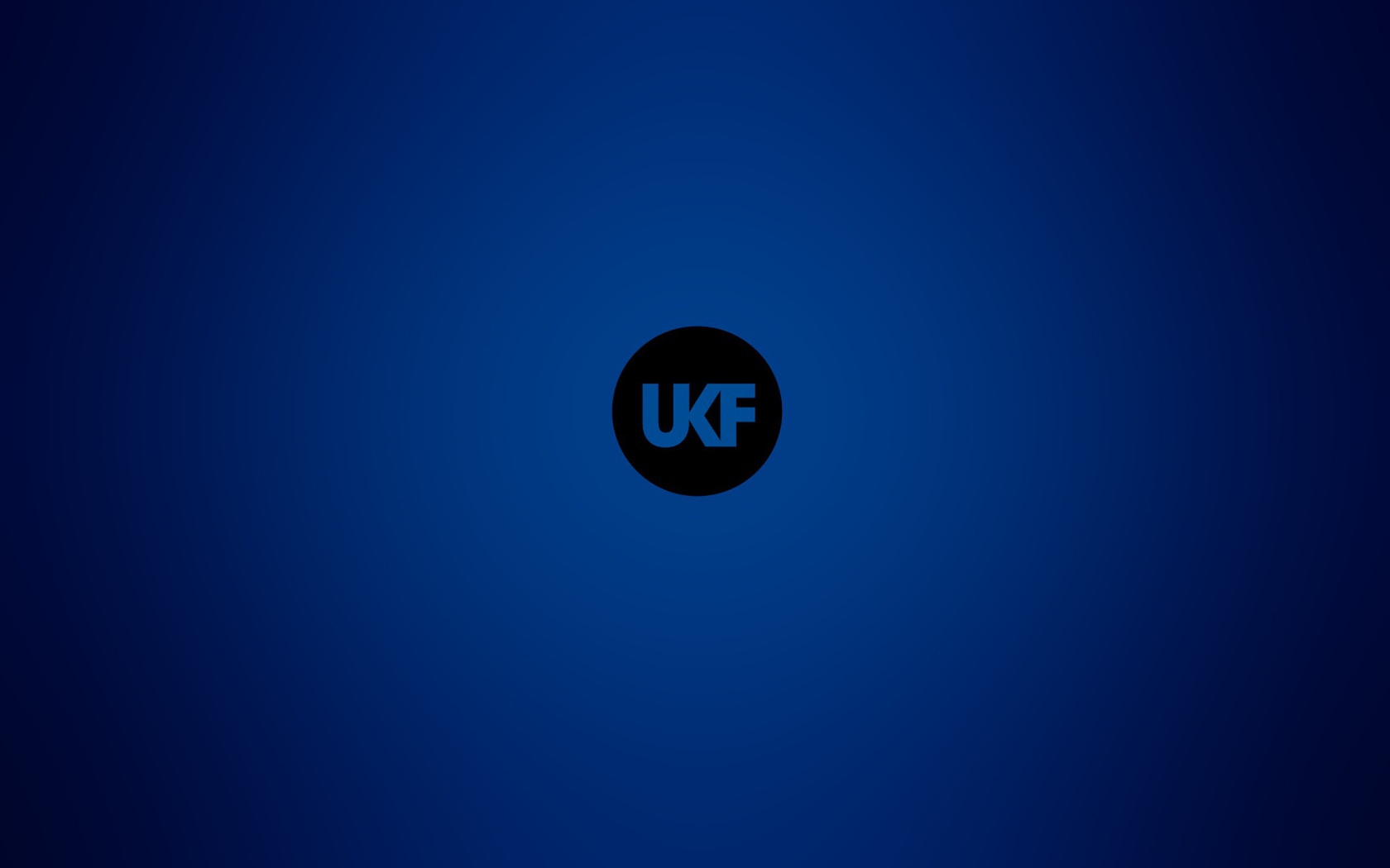 UKF Dubstep, синий фон