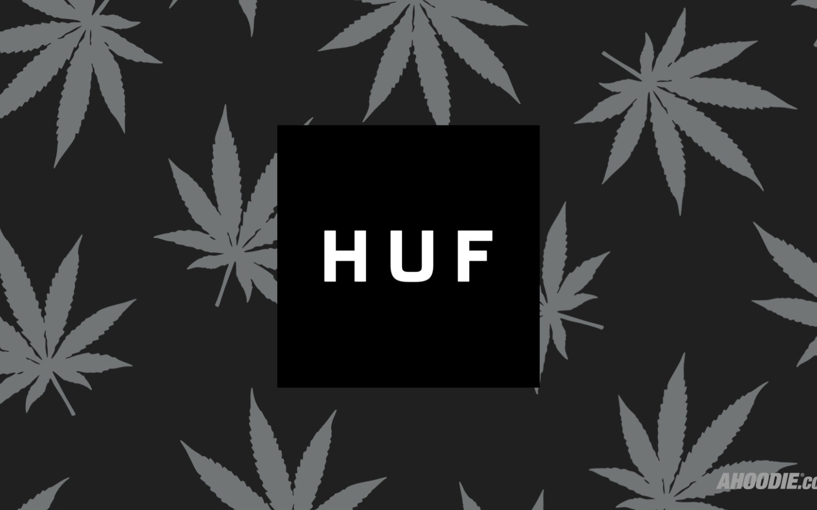 Бренд ХУФ на сером фоне