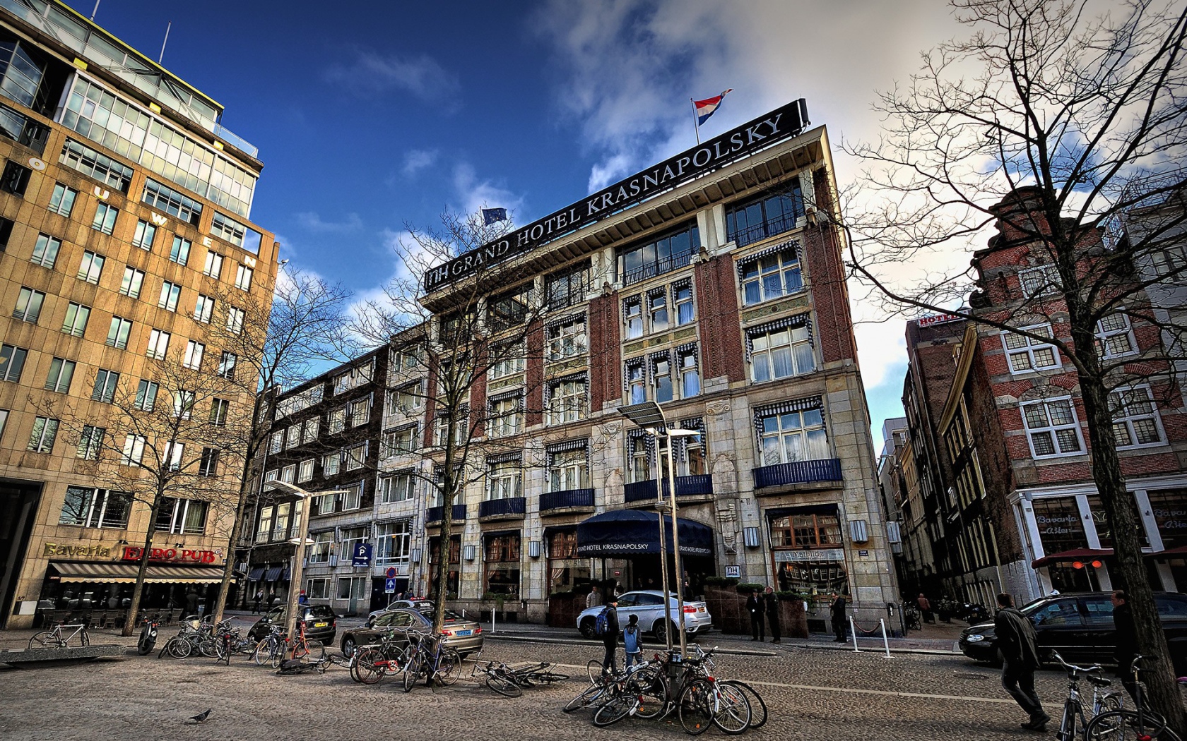 Пятизвездочный отель в Амстердаме