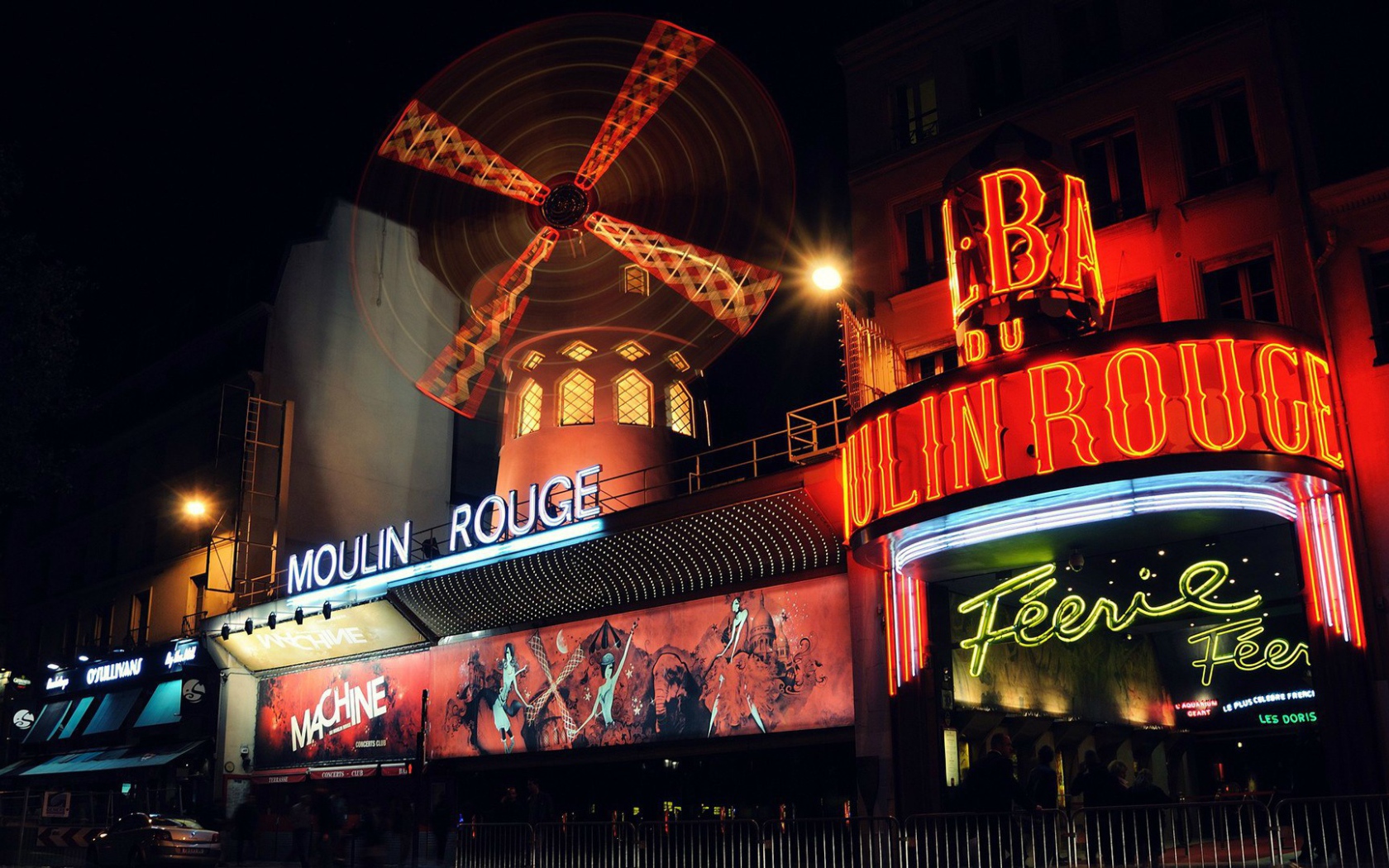 Театр Мулен Руж, Париж