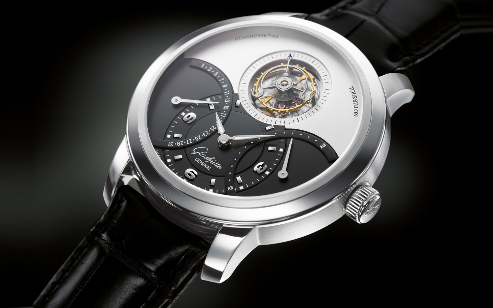 Черно белый циферблат люкс часов