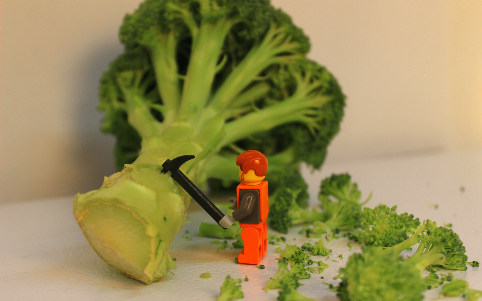 ЛЕГО против брокколи