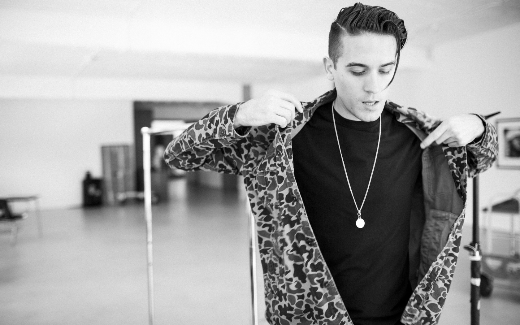 Певец Эрл Гиллум