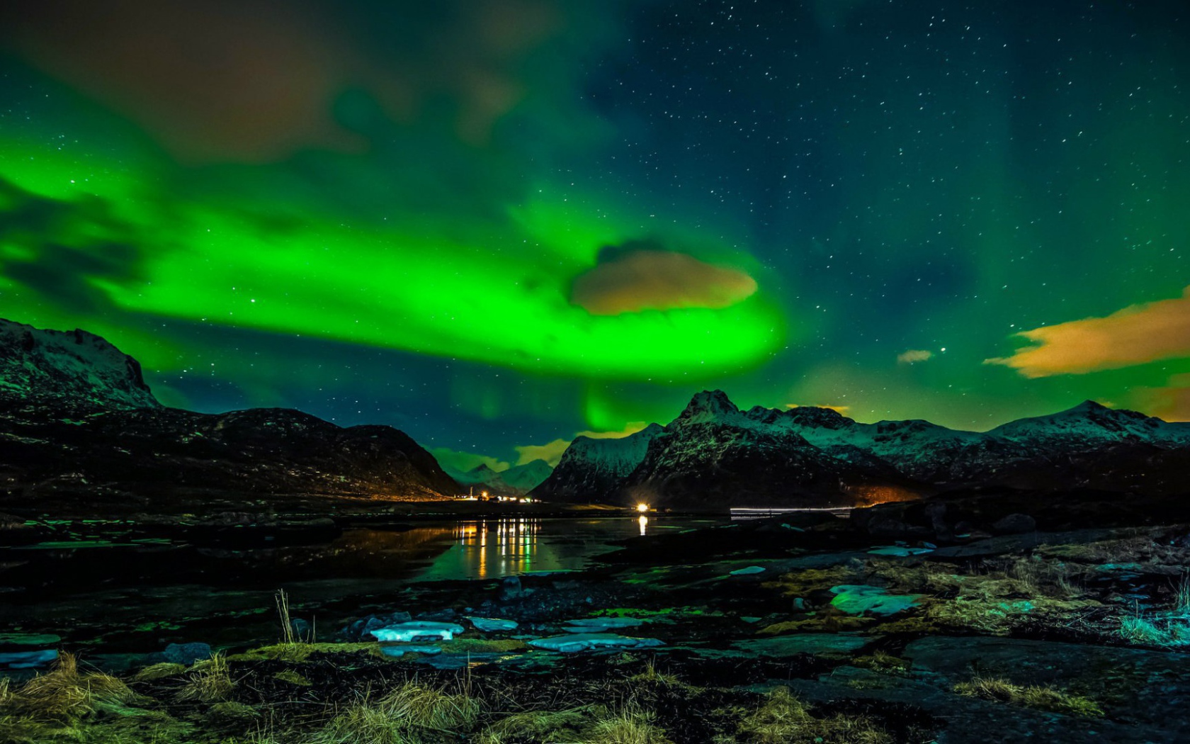 Фантастическое северное сияние