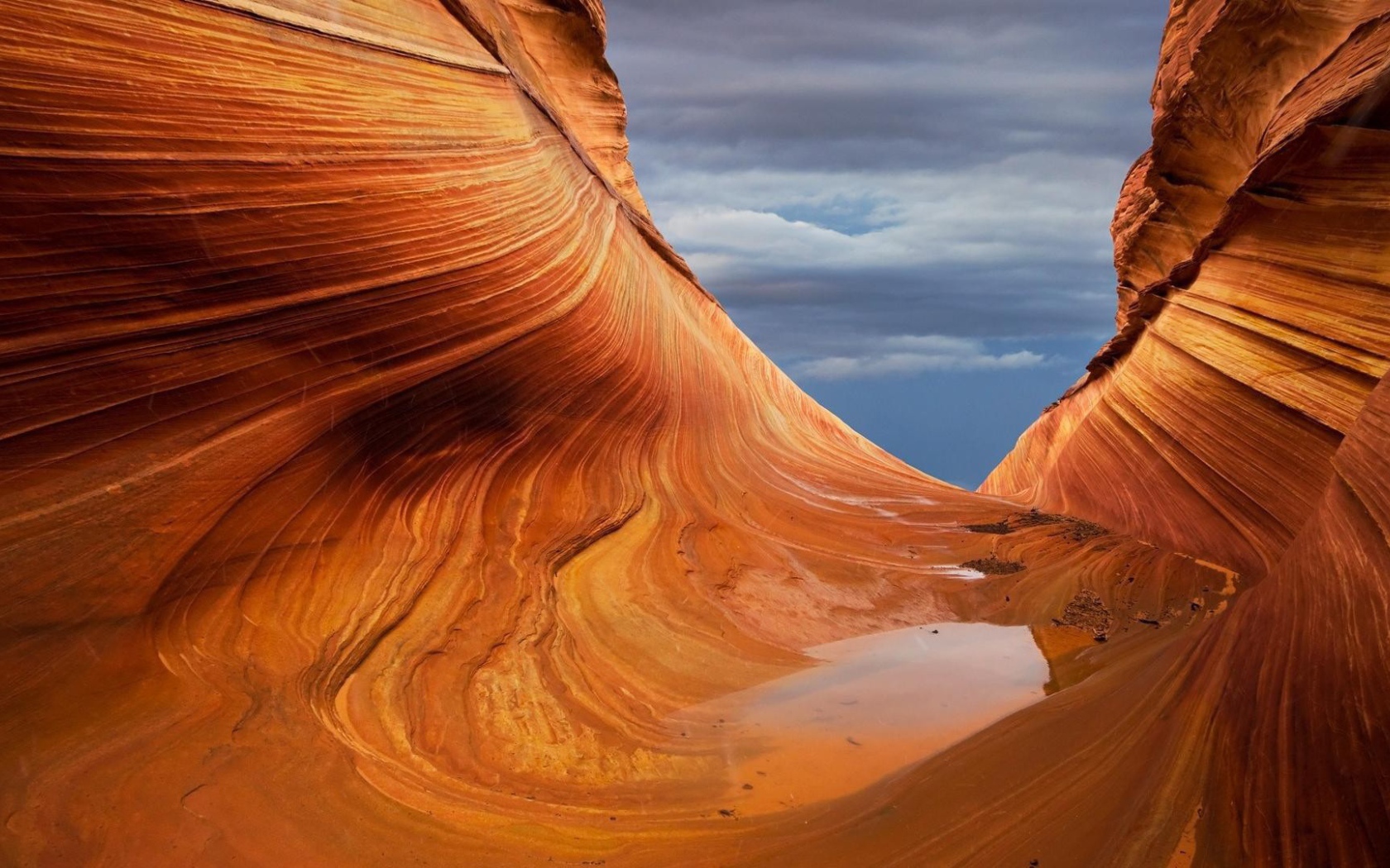 Внутри каньона после дождя