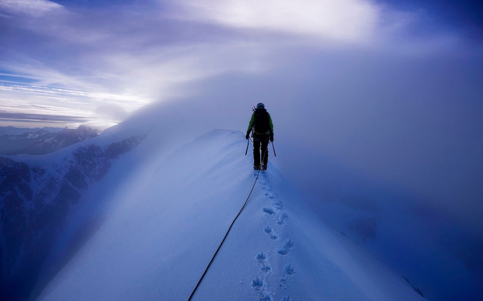 Прогулка по горной вершине