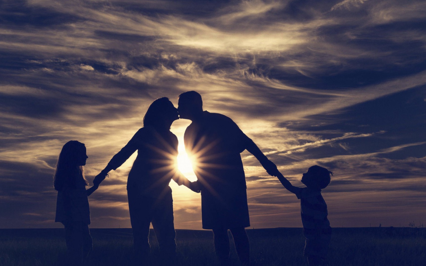 Большая любящая семья