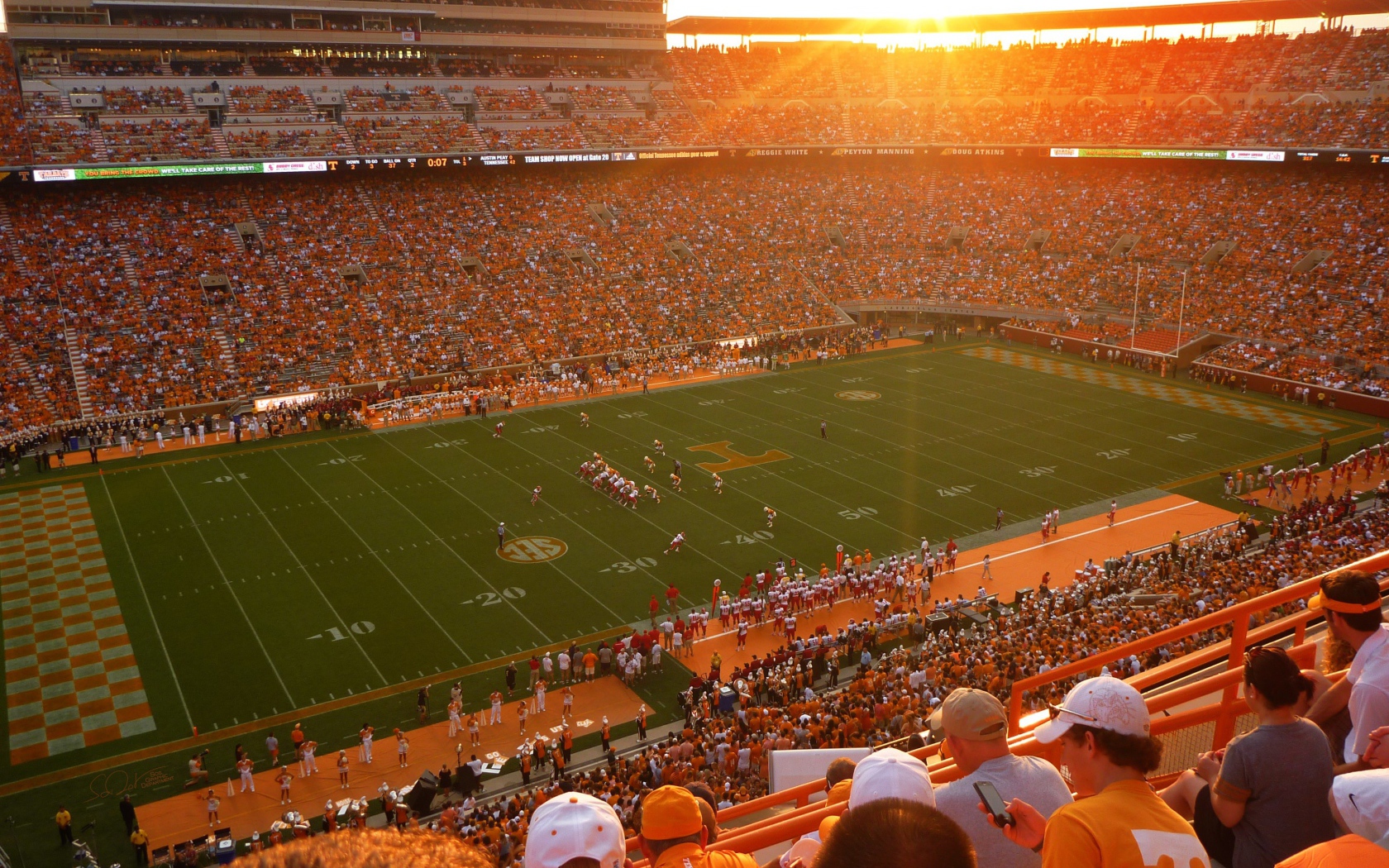 Оранжевая арена для американского футбола