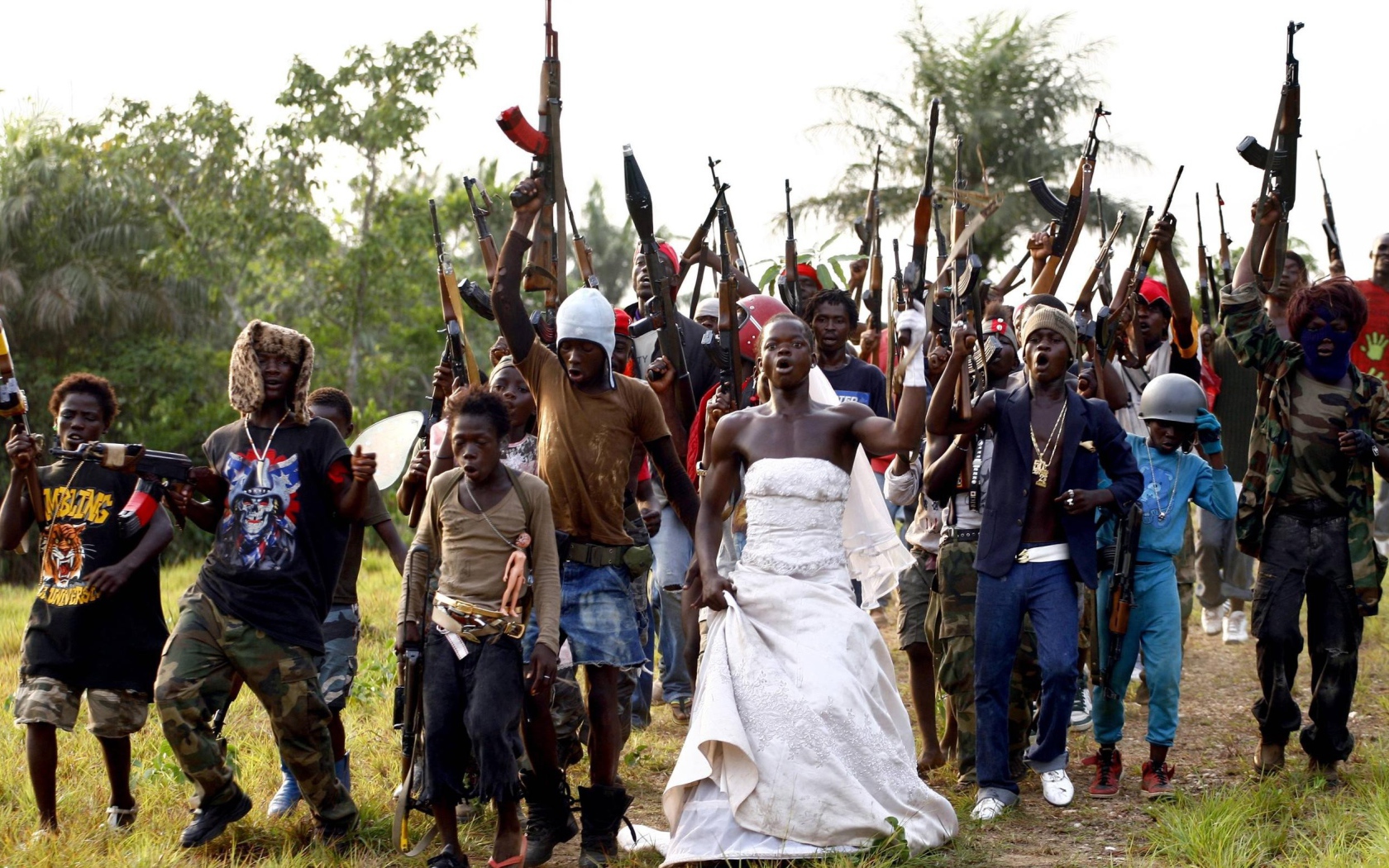 Вооруженная свадьба в Африке