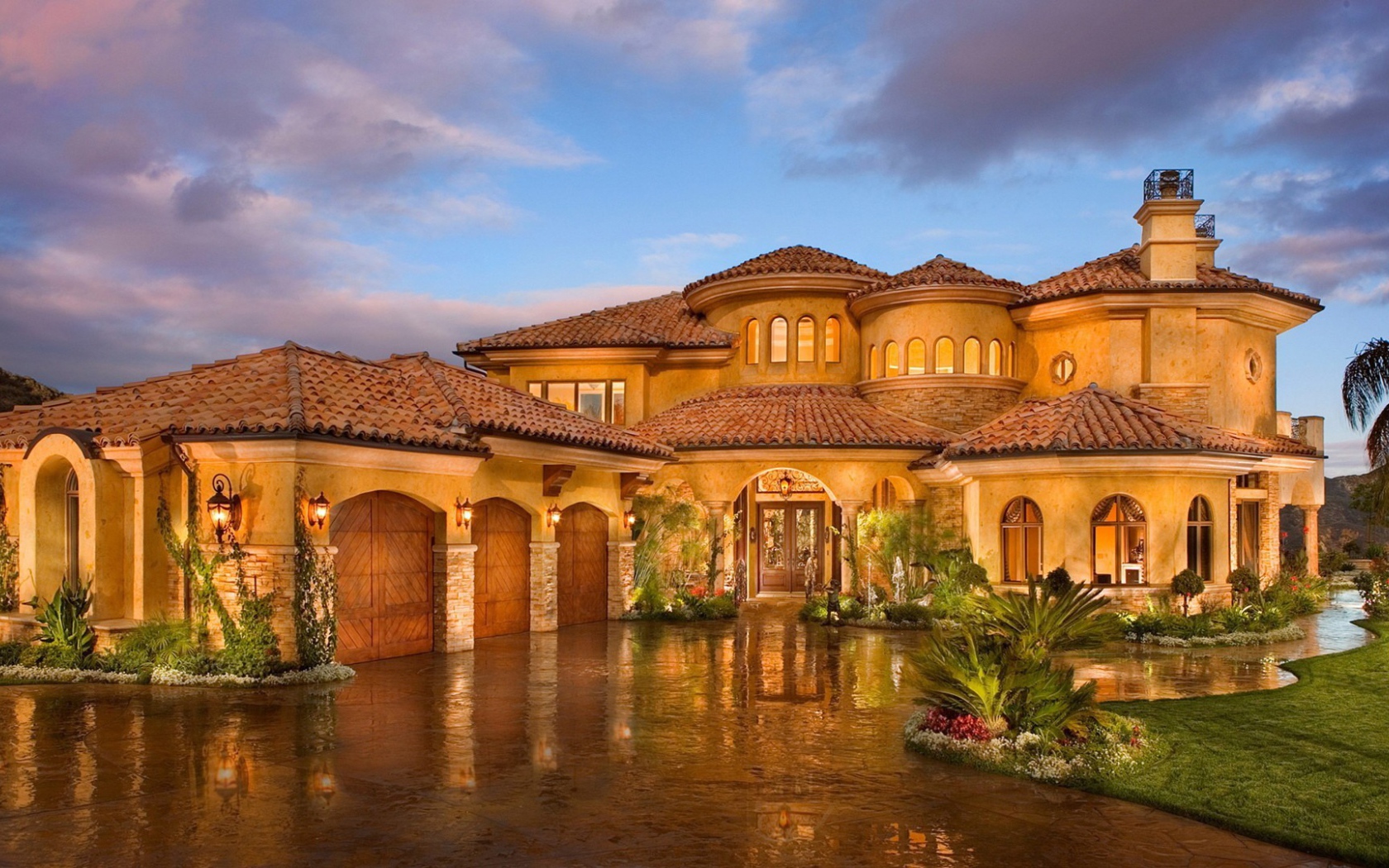 Старинная испанская вилла для жизни