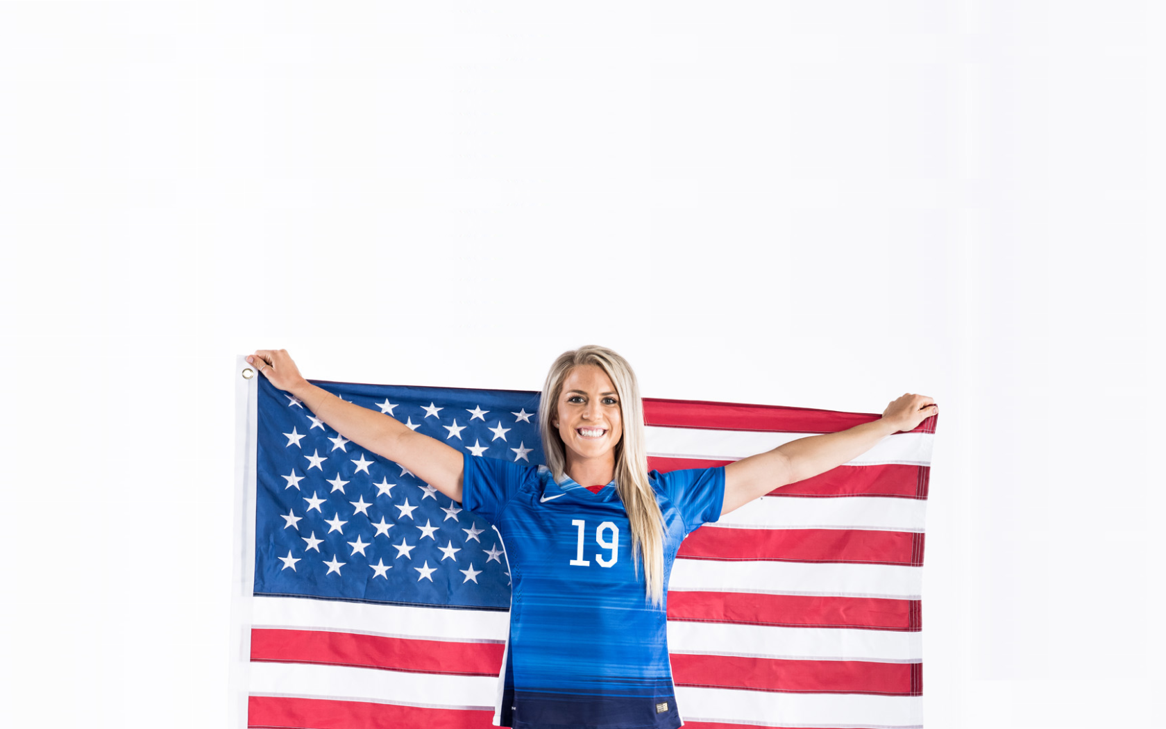 Девушка спортсмен Джули Джонстон с флагом США