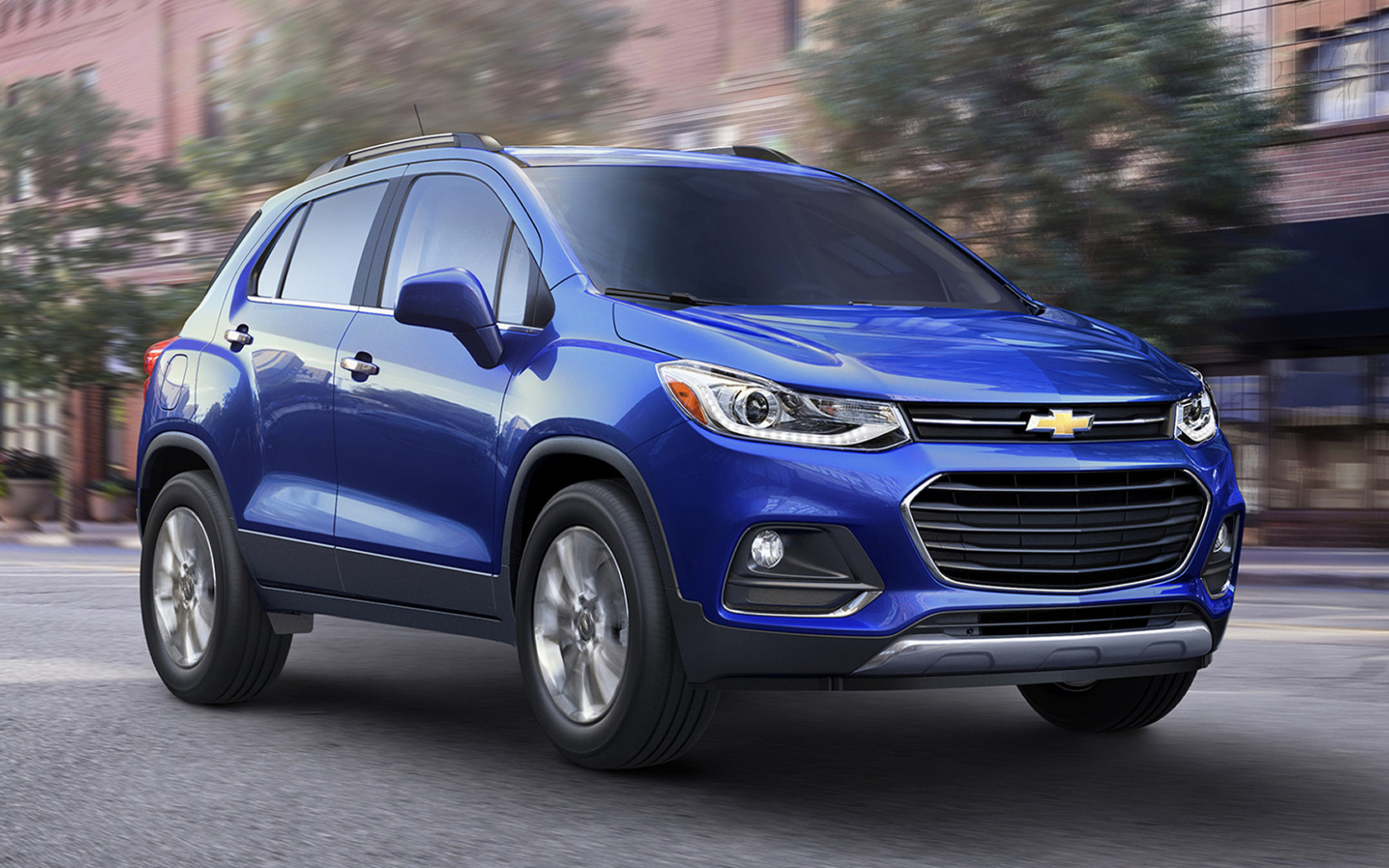 Синий Chevrolet Trax  модель 2017 года 