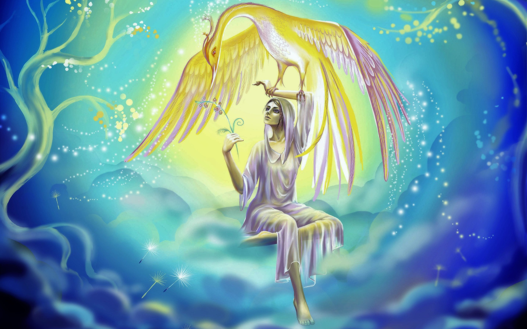 Красивая фантастическая девушка держит на руке птицу феникс