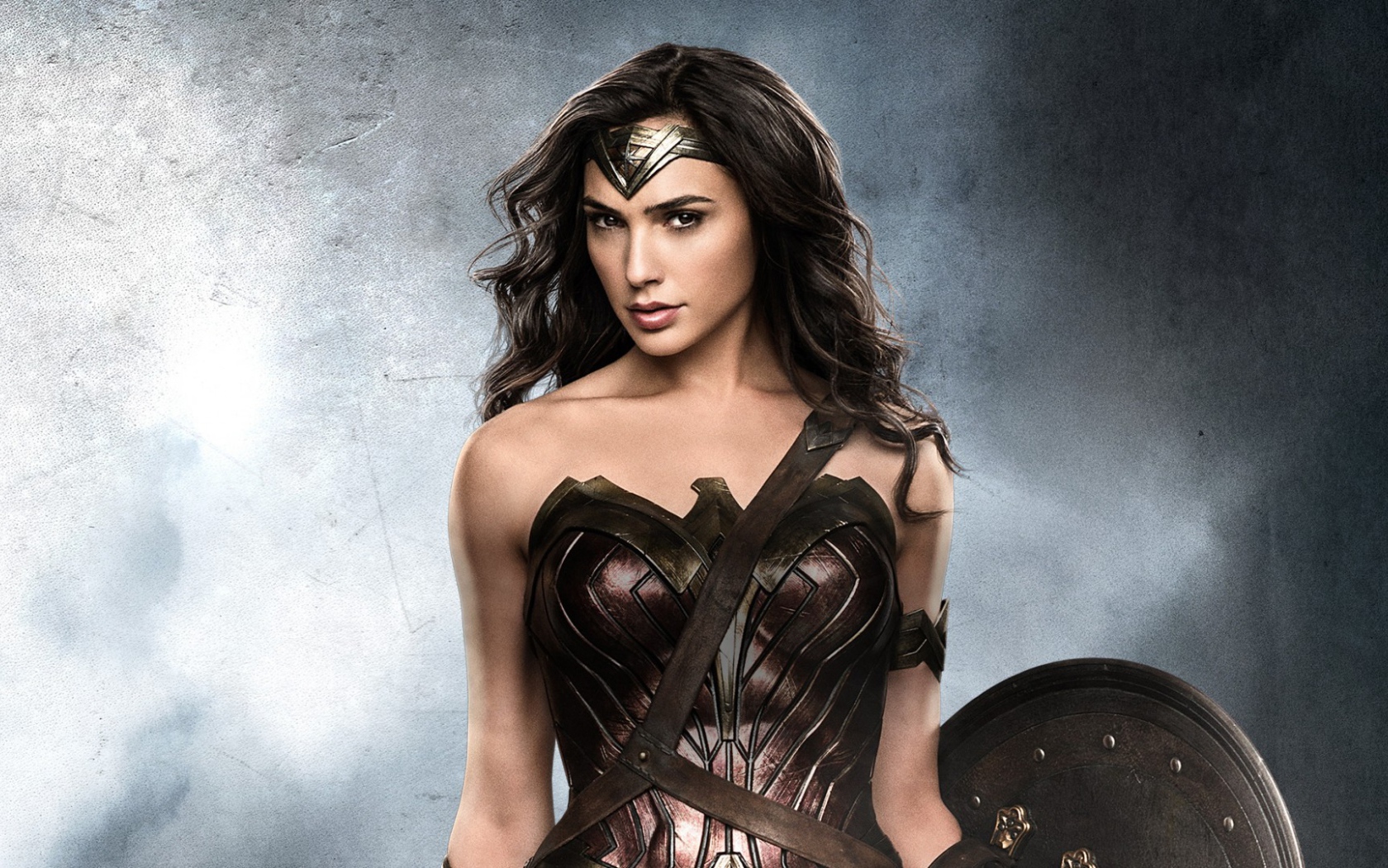 Главная героиня фильма Чудо - женщина 2017  