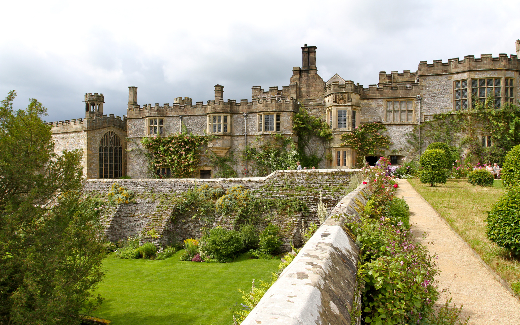 Дворец Хаддон Холл, Великобритания 